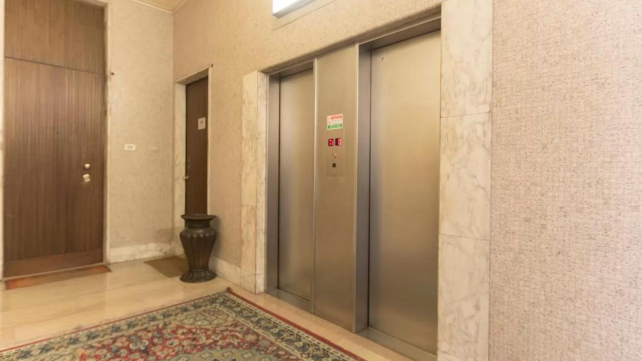 Апартаменти Italianway - Galleria Unione Мілан Екстер'єр фото